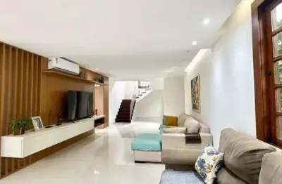 Casa com 4 quartos à venda por r$ 2.290.000 - itaipu - niterói/rj