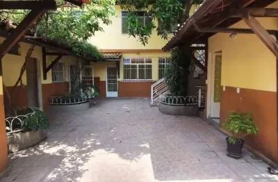 Casa em condomínio fechado com 3 quartos à venda na Rua Áurea Lima, Centro, Niterói