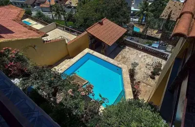 Casa com 4 quartos à venda por r$ 1.900.000 - camboinhas - niterói/rj