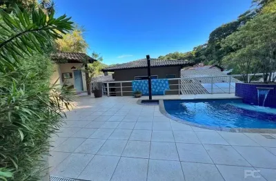 Casa com 4 quartos à venda, 280 m² por r$ 1.100.000 - badu - niterói/rj