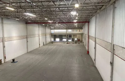 Barracão / Galpão / Depósito para alugar na Avenida Ribeirão dos Cristais, Empresarial Paineira (Jordanésia), Cajamar