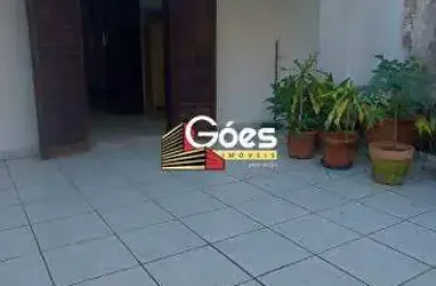 Casa com 3 quartos à venda na Rua Ipê, Jardim Estrela, Mauá
