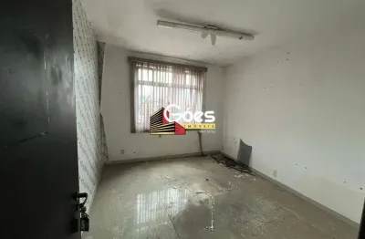 Sala comercial para alugar na Praça Vinte e Dois de Novembro, Centro, Mauá