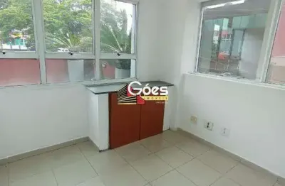 Sala comercial para alugar na Rua Campos Sales, Vila Bocaina, Mauá