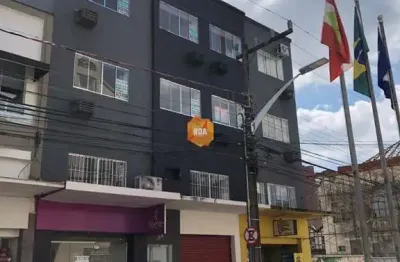 Sala comercial com 1 sala para alugar no centro, joinville  por r$ 600