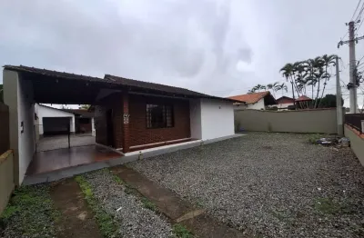 Casa com 3 quartos à venda no boa vista, joinville  por r$ 550.000