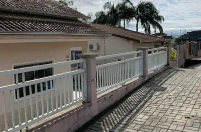 Casa com 3 quartos à venda no joão costa, joinville  por r$ 575.000