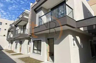 Triplex com infra jacuzzi no terraço, 03 suítes e 02 vagas!