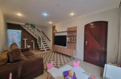 Belissima residência planejada de 3 dormitorios sendo uma suíte  em osasco