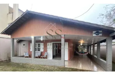 Aluguel por Diária para Locação em Matinhos, Caiobá, 3 dormitórios, 2 suítes, 3 banheiros, 3 vagas