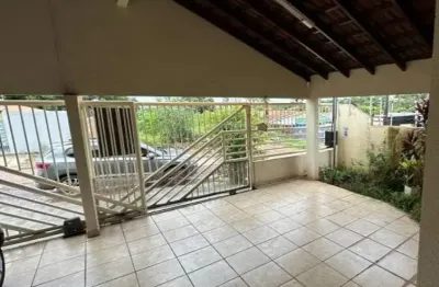 Casa com 3 quartos à venda na Rua Luzitana, 651, Jardim Glória l, Várzea Grande