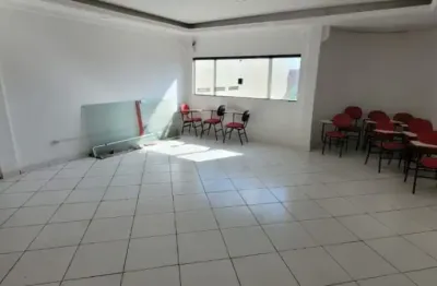 Conjunto de salas e auditório para locação no bosque da saúde