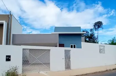 Casa com 3 quartos à venda na Rua Canadá, 3, Santa Rosa, Cuiabá