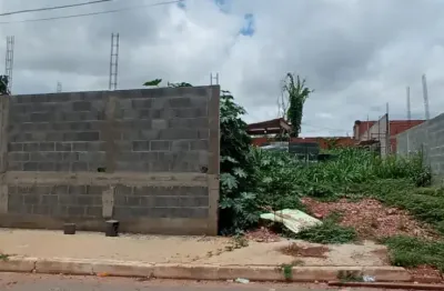 Terreno à venda na Rua Vinte e Um, 100, Dom Bosco, Cuiabá