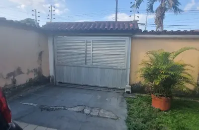 Casa com 3 quartos à venda na Rua Tróia, 252, Planalto, Manaus