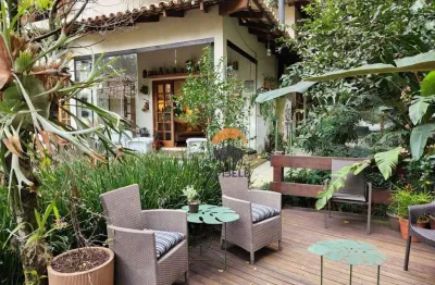 Casa - 3 dormitórios - condomínio residencial rolleboise - granja viana - são paulo