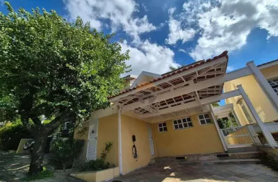 Casa em condomínio fechado com 3 quartos à venda na Estrada dos Galdinos, 1160, Granja Viana, Cotia