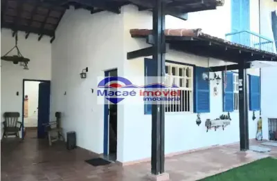 Casa com 2 quartos à venda na rua bento costa júnior, centro, rio das ostras, 131 m2 por r$ 450.000