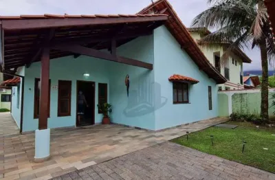 Casa dos sonhos no condomínio mar verde: 3 quartos, piscina, espaço gourmet e mais!