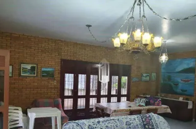 Casa a 200 metros da praia do itaguá, 300 m² - r$ 1.310.000- ubatuba