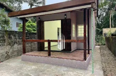 Casa em condomínio fechado em camburi, são sebastião-sp