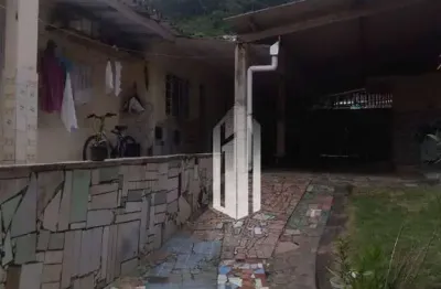 Casa com 2 quartos à venda no Jardim Olaria, Caraguatatuba 