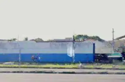 Vendo galpão com 1440 metros quadrados no litoral norte caraguatatuba bairro britânia