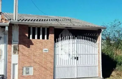 Casa com 2 quartos à venda no Balneário dos Golfinhos, Caraguatatuba 