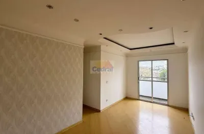 Apartamento com 03 dormitórios e 02 vagas de garagem em cezar de souza