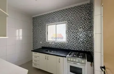 Apartamento com 03 dormitórios e 02 vagas de garagem em cezar de souza