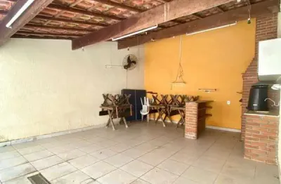 Oportunidade na Vila Brasileira - Sobrado com 02 dormitórios