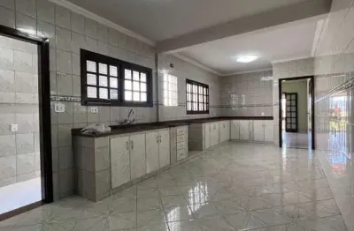 Sobrado para Venda em Mogi das Cruzes, Residencial Vila da Prata, 2 dormitórios, 1 suíte, 3 banheiros, 2 vagas