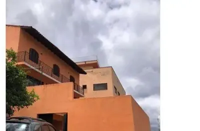 Sobrado para Venda em Mogi das Cruzes, Vila Suissa, 4 dormitórios, 1 suíte, 3 banheiros, 4 vagas