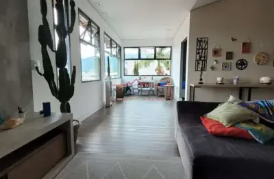 Casa com 3 quartos à venda no Jardim Jaraguá, Atibaia 