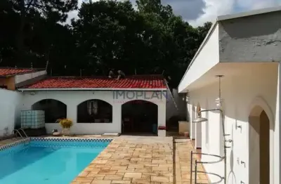 Casa á venda com 415 m²  bem localizada em atibaia - sp - vila giglio