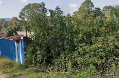 Terreno em declive com área total de 3.915 m² divisa entre atibaia/sp e mairipor
