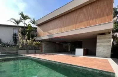Casa em condomínio fechado com 4 quartos à venda no Alphaville, Santana de Parnaíba 