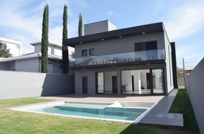 Casa à venda com 4 suítes e  piscina condomínio figueira garden