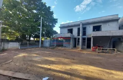 Casa á venda com 104 m² em condomínio fechado ( emconstrução ) em atibaia - sp -