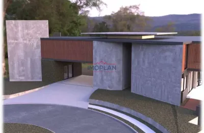 Casa espetacular com mais de 1000m² em um dos melhores condomínios de atibaia!