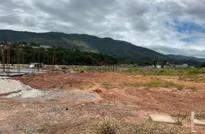 Terreno à venda na Vila Petrópolis, Atibaia 
