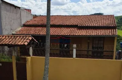 Casa com 3 dormitórios à venda, 280 m² por r$ 480.000 - três pistas - atibaia/sp