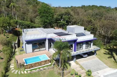 Casa á venda com 361 m² com piscina ( porteira fechada )- condomínio cantão da s