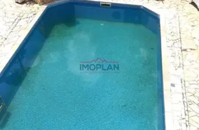 Casa á venda -com 203,04 m² com piscina  jardim paulista - atibaia - sp