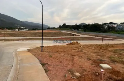 Terreno à venda na Vila Petrópolis, Atibaia 