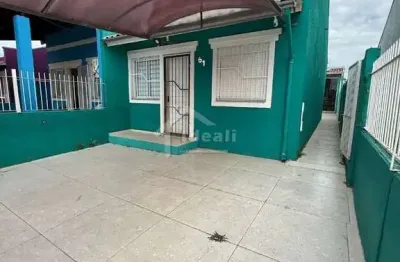 Casa com 2 quartos à venda na rua pedro maciel pereira, 61, fortuna, sapucaia do sul por r$ 265.000