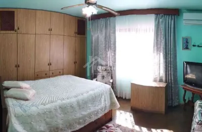 Casa com 3 quartos à venda na rua rodrigues alves, 118, dihel, sapucaia do sul por r$ 1.060.000