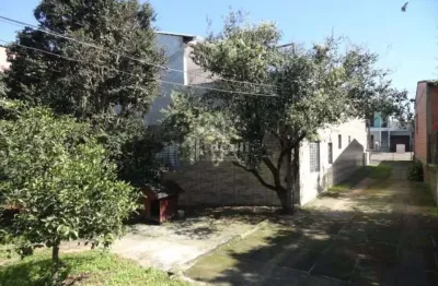 Casa com 3 quartos à venda na beco assis brasil, 566, vargas, sapucaia do sul por r$ 212.000