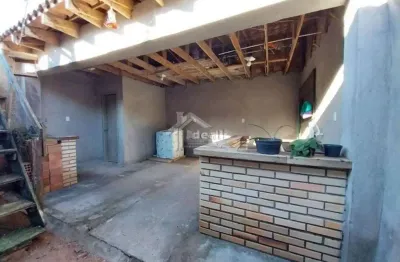 Casa com 2 quartos à venda na vandeni josé veronez, 44, fortuna, sapucaia do sul por r$ 215.000