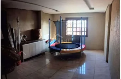 Casa com 3 quartos à venda na darci fagundes, 80, lomba da palmeira, sapucaia do sul por r$ 650.000